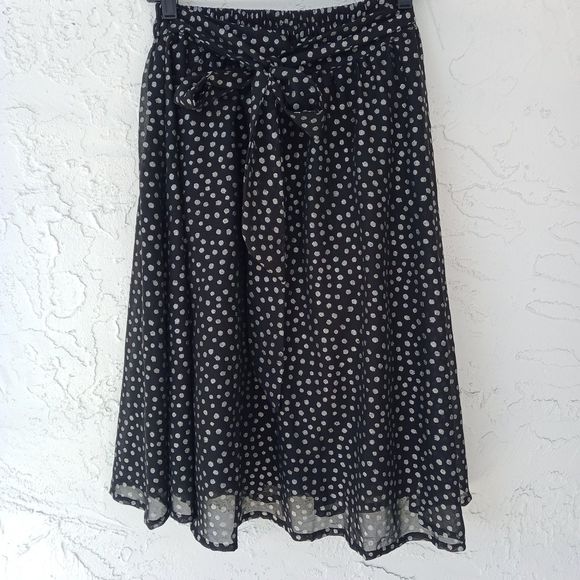 TRULY 4 YOU Petite Polka Dot Black & Grey Skirt w/ Elastic Waist & Belt Size PS - Picture 1 of 6
